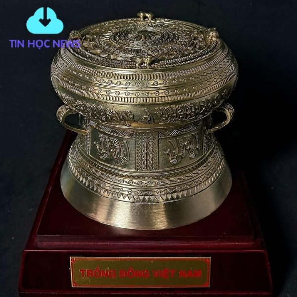 Trống đồng Việt Nam